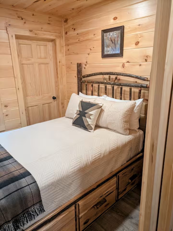 Cabin loft bedroom